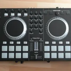 Kontroler DJ dla początkujących: Jaki wybrać, by nie popełnić błędu?