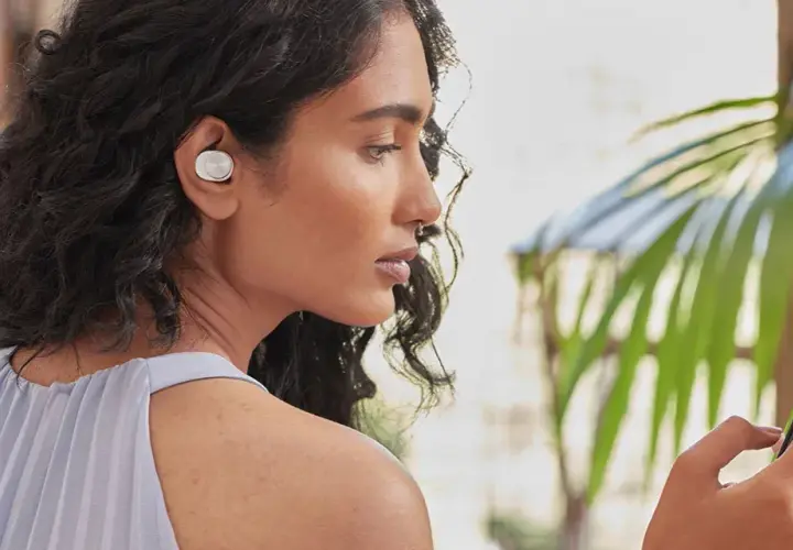 AirPods 3 bez ANC? Co zamiast wyciszania i dla kogo są idealne?