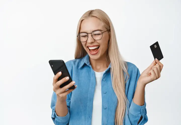 Cashback i zwroty: jak naprawdę działają i kiedy się opłacają