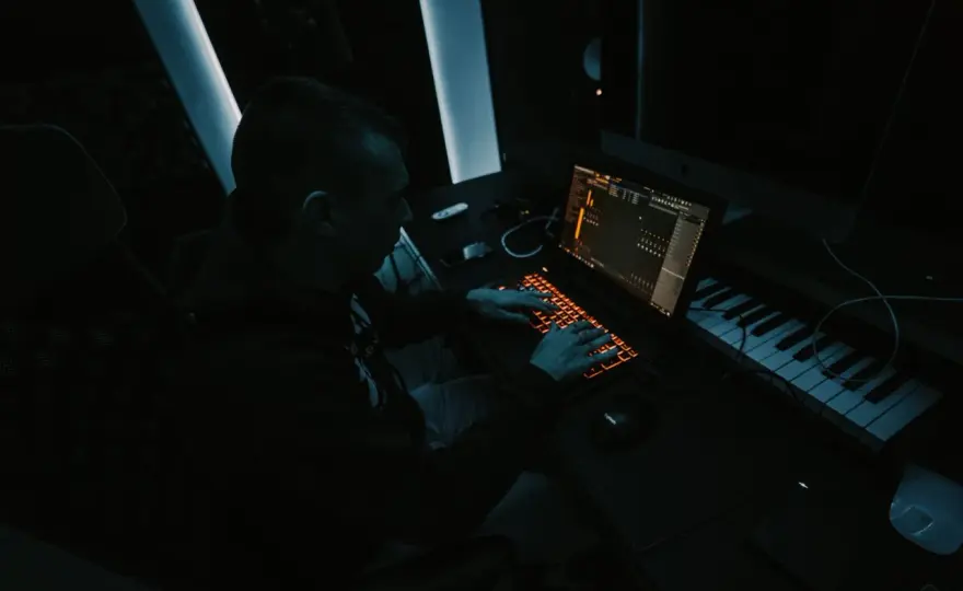 Muzyczny hit - co sprawia, że zostaje w głowie?
