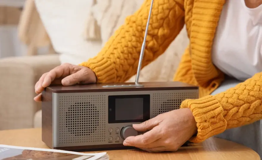 Radio RMF w pracy - kiedy pomaga, a kiedy rozprasza?